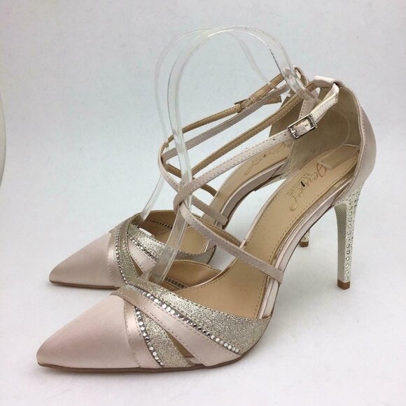 Badgley Mischka Diamond Pointed Toe pump 7.5 - Picture 3 of 9